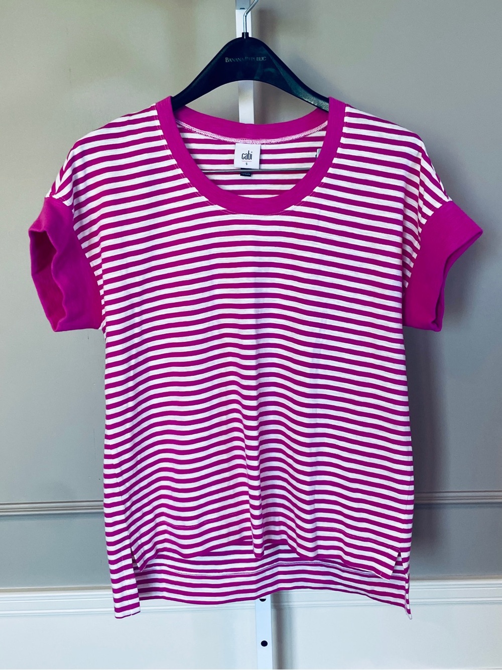 CAbi Backyard Tee Small Pink White Stripe 6212 Casual Comfortable Travel